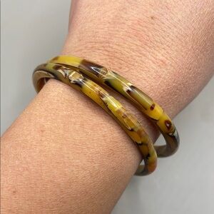 Tortoiseshell Resin Bangle Bracelet - Women
